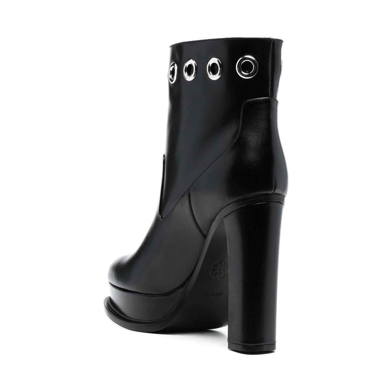 Alexander McQueen heeles boots 734970WHSWD1081