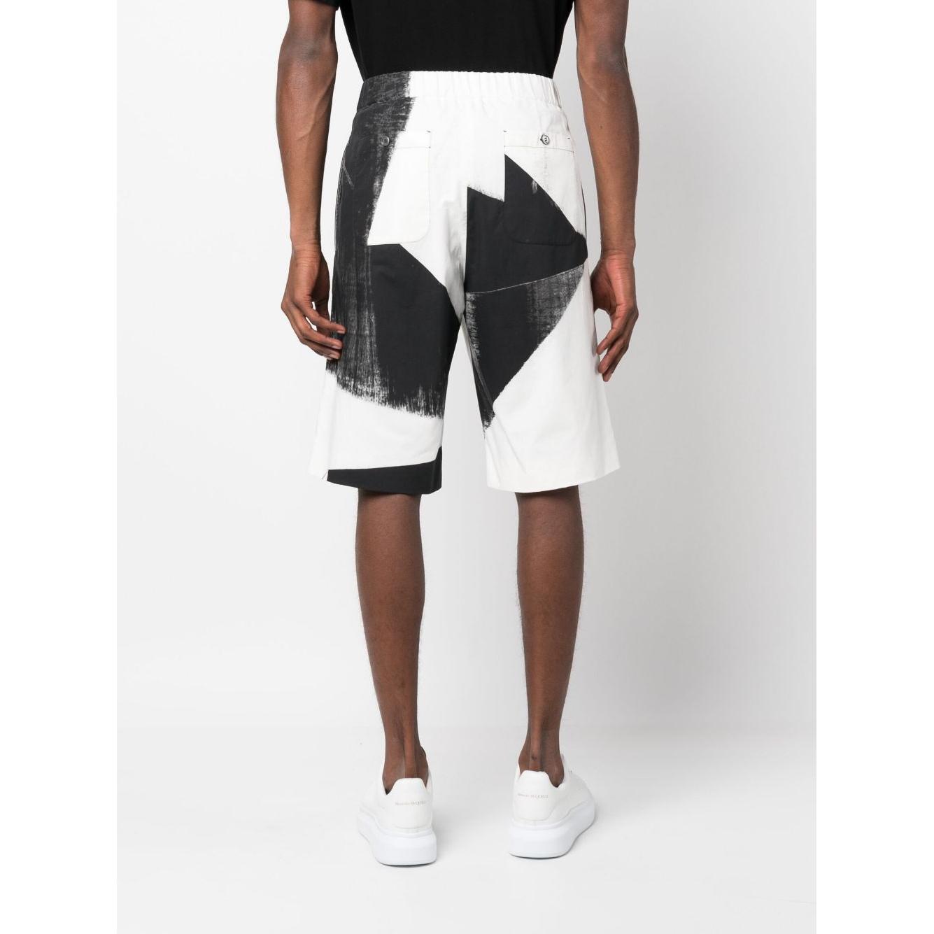 Alexander McQueen abstract-print cotton bermuda shorts 735194QUO841080