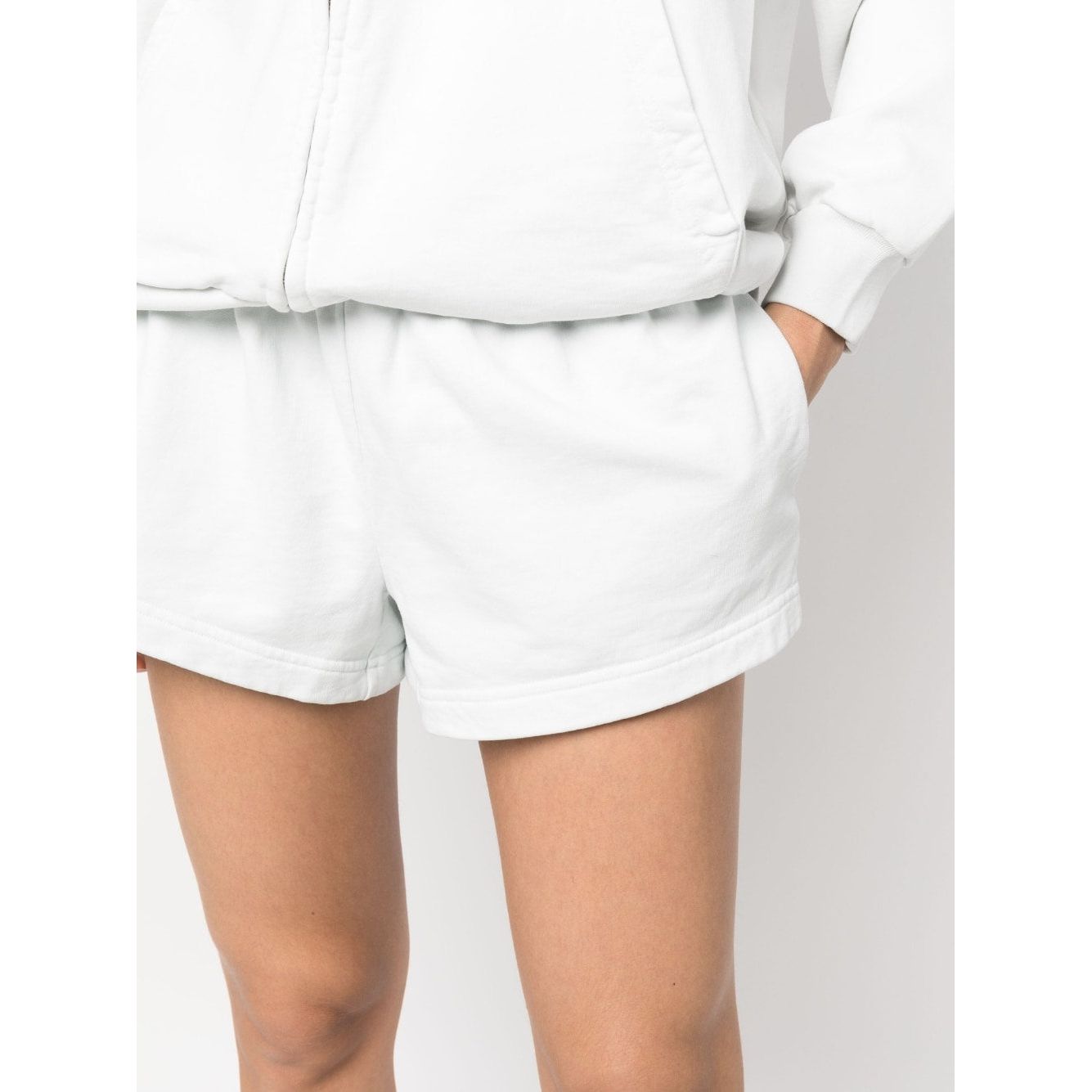 Balenciaga flared elasticated-waist shorts 744725TNVI69012