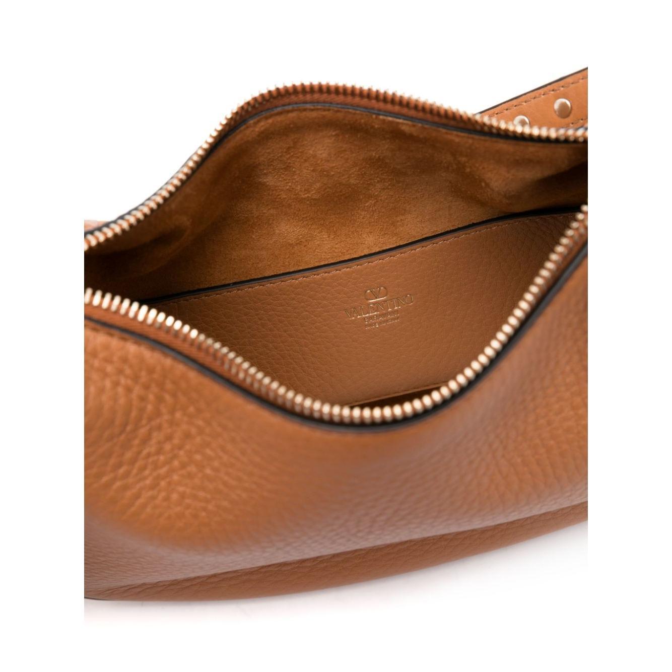 Valentino Garavani Rockstud Hobo In Pomegranate Calfskin WB0M37VSFKEL-P25