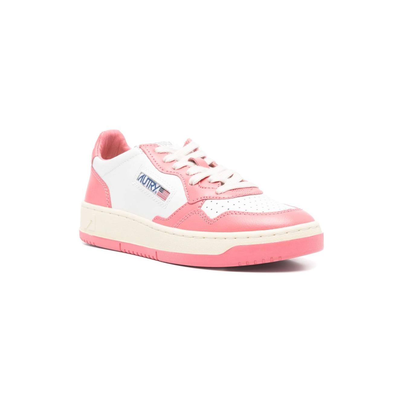 Autry Medalist low Sneakers AULWWB55-P25