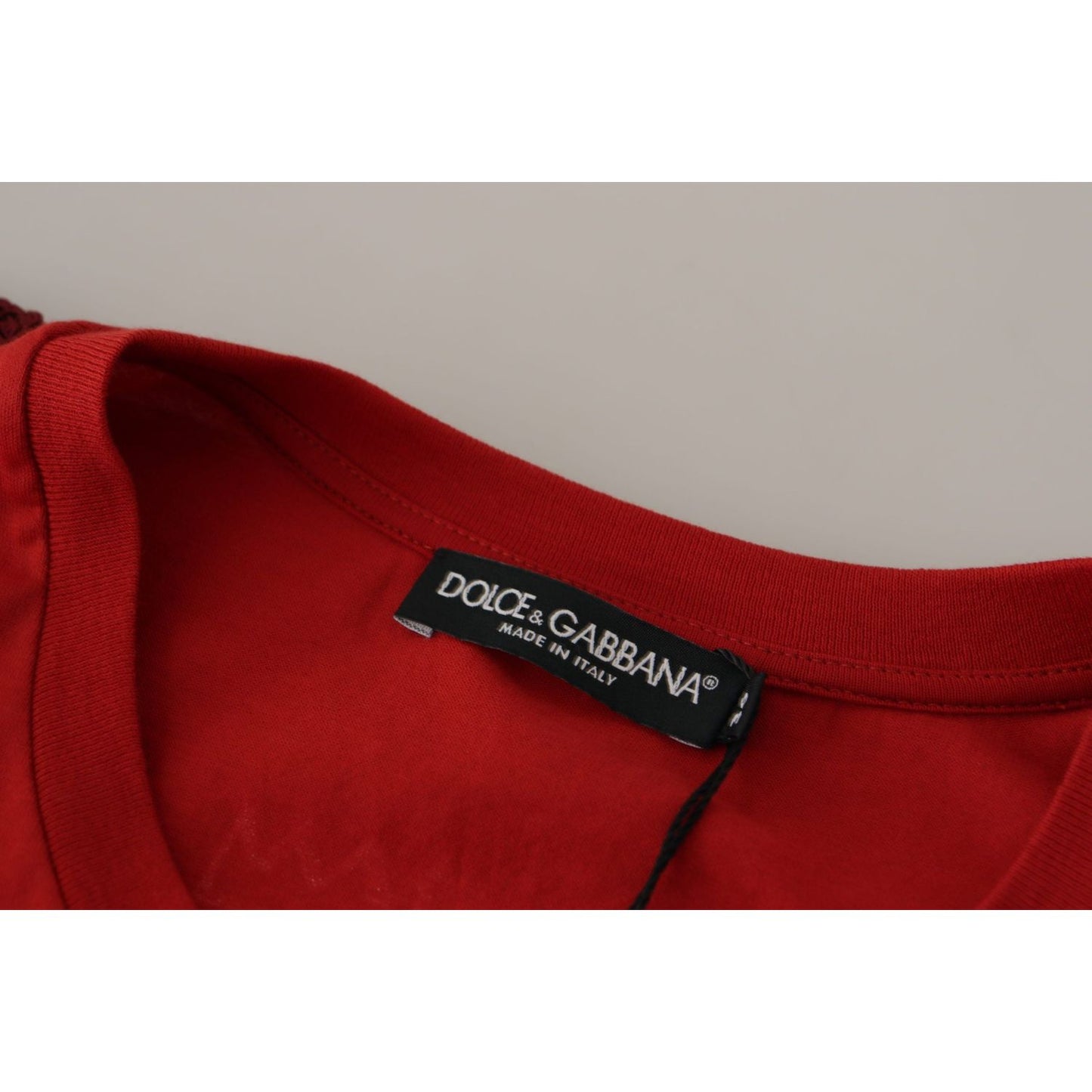 Dolce & Gabbana Red Amor Vincit Omnia Crewneck T-shirt TSH7845- 36