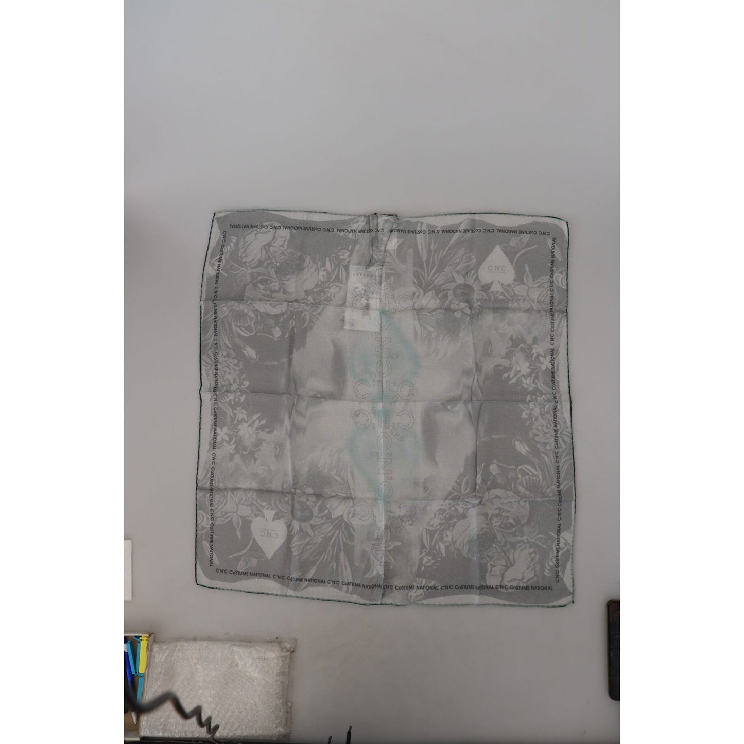 Costume National Gray Print Shawl Foulard Branded Scarf MS6873