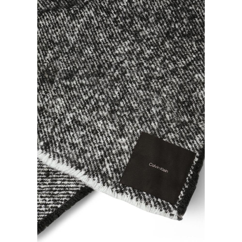 Calvin Klein Black And White Polyester Scarf CA-16494302931-ONE SIZE