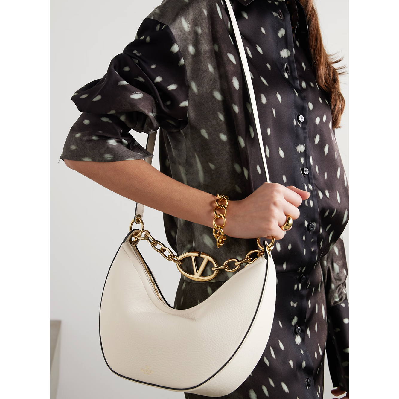 Valentino Garavani Ivory Leather Small Hobo Vlogo Shoulder Bag VGZW2B0Q42JDK098