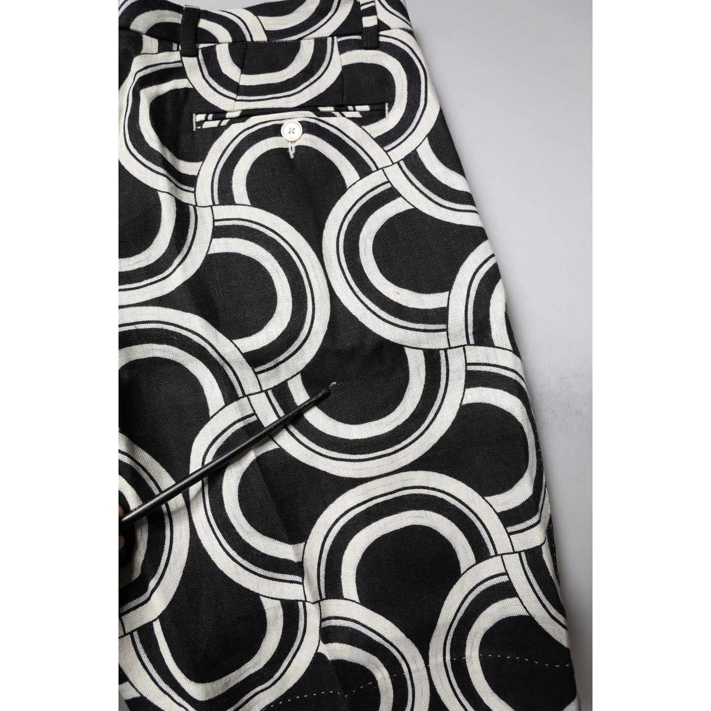 Dolce & Gabbana Black White Linen Bermuda Shorts PAN75724-48