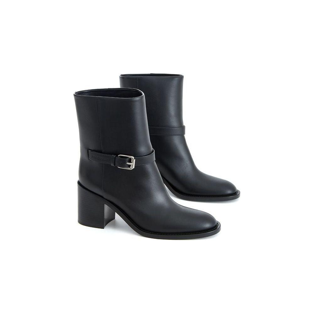 Burberry Black Leather Boot BU-247676-EU39/US9