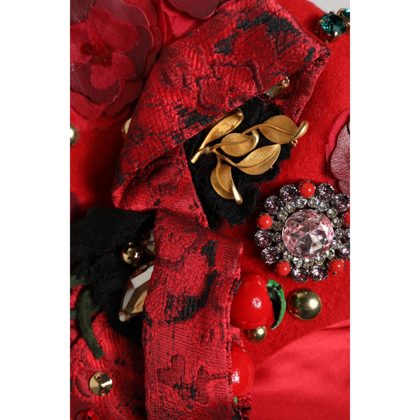Dolce & Gabbana Red Crystal Gold Roses Brooch Embellished Hat HAT9653