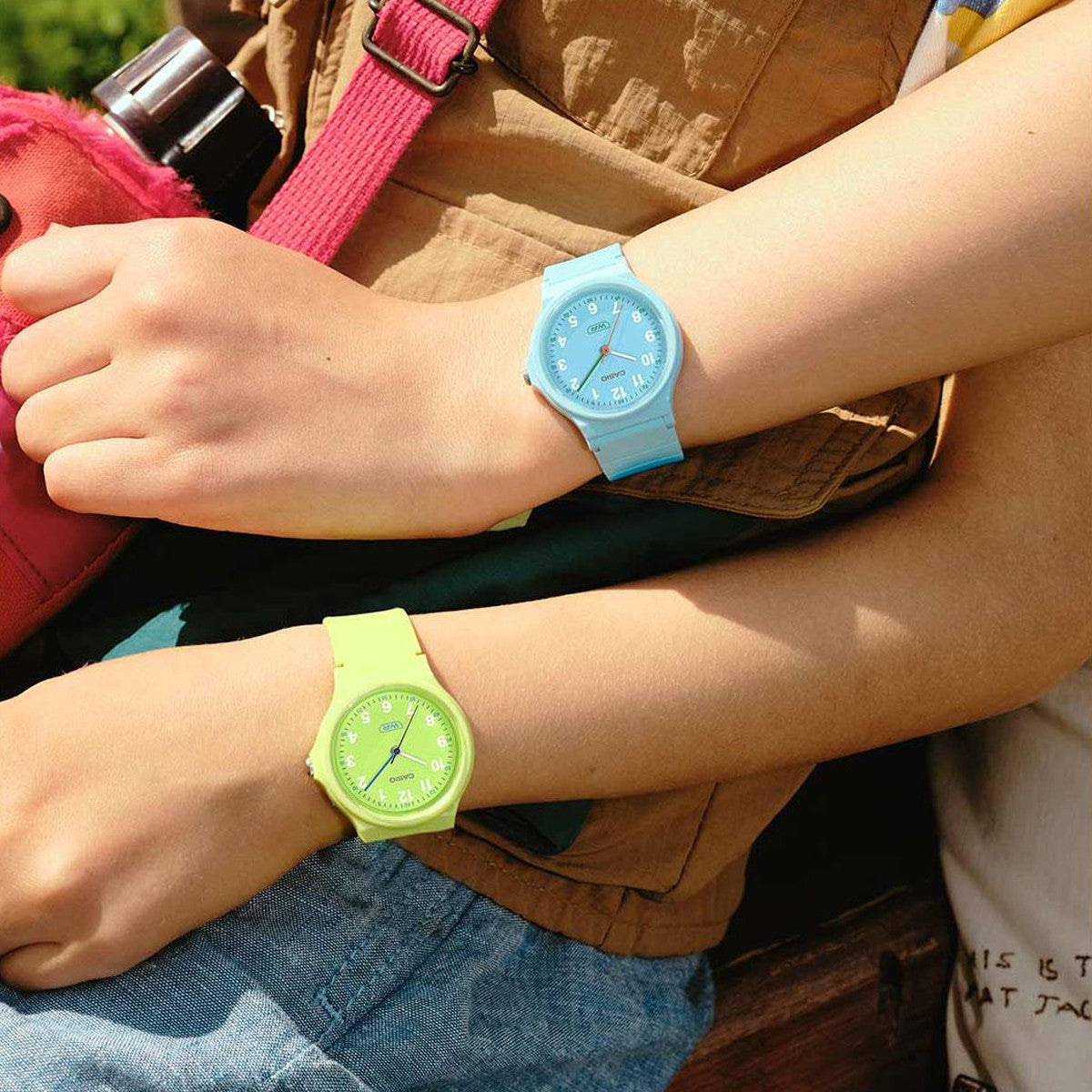 CASIO TIMELESS COLLECTION Mod. POP - BIO RESIN STRAP - LEMON GREEN LQ-24B-3BEF