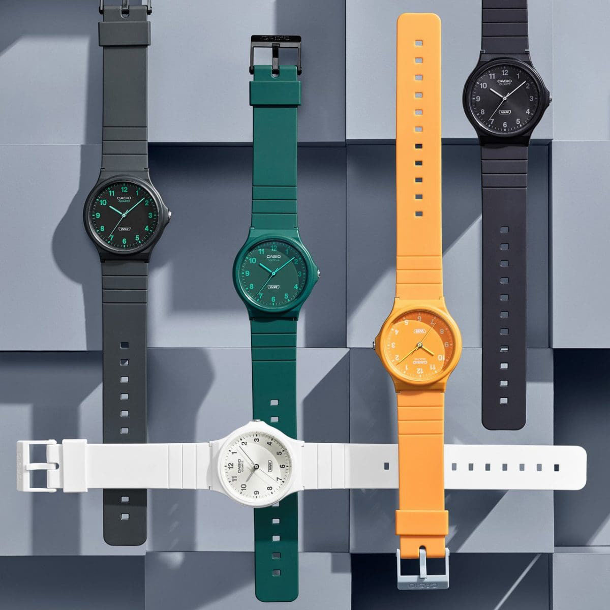 CASIO COLLECTION SERIE POP - ORANGE MQ-24B-9BEF