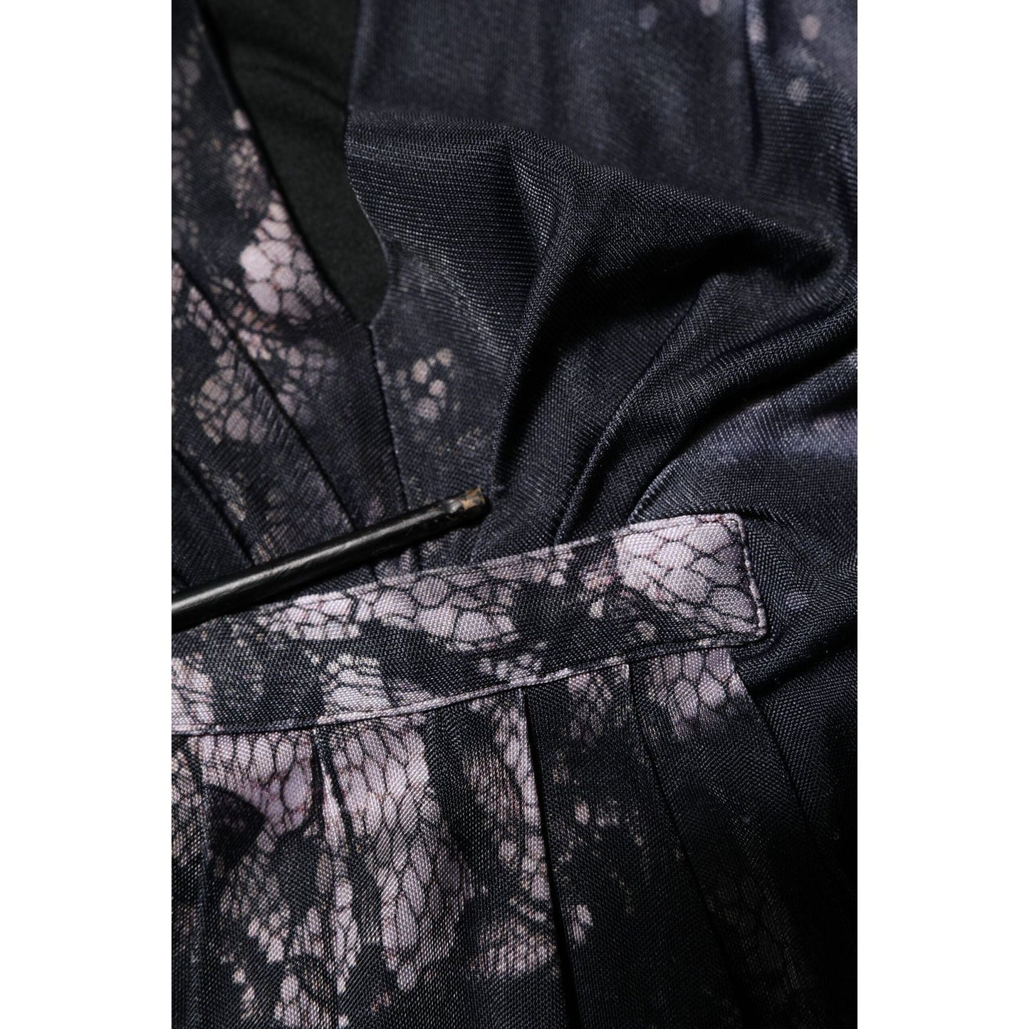 Roberto Cavalli Black Floral Viscose Sheath Midi Dress DR81528-1