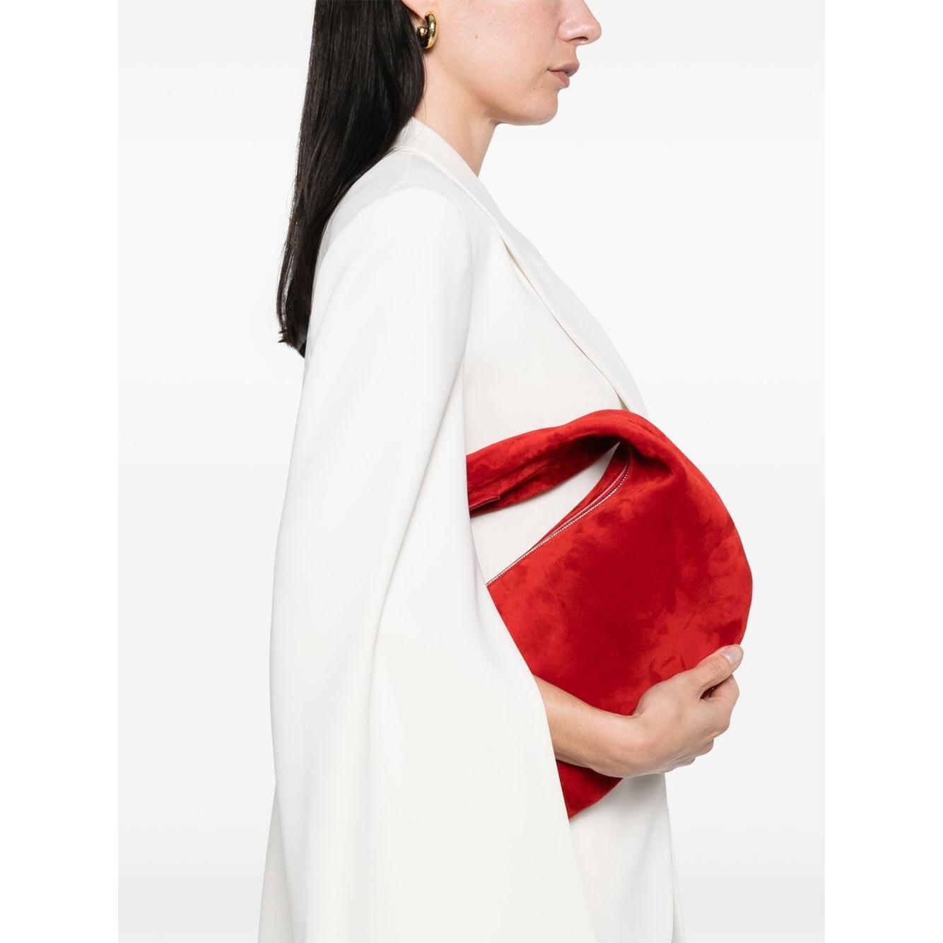 Front view with bag zipped and handles upright.