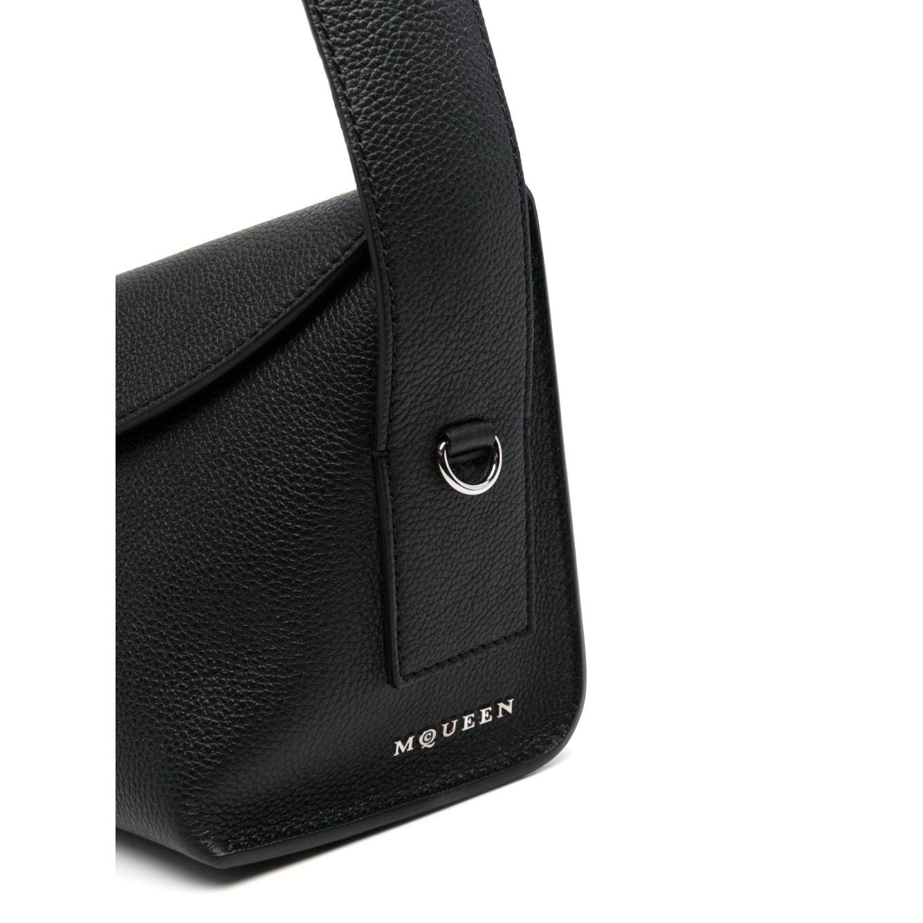 Front view with bag zipped and handles upright.