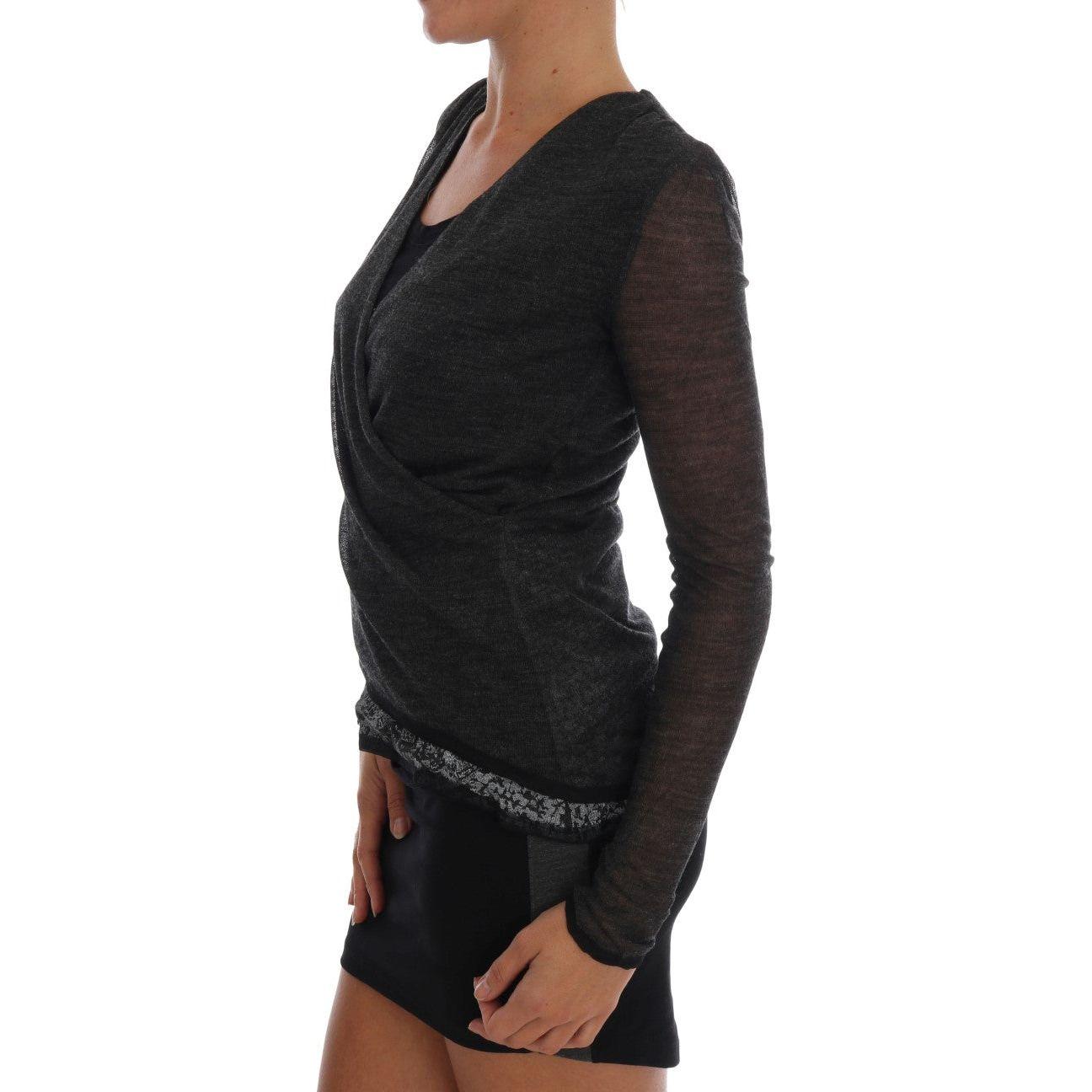 别致的灰色蕾丝袖衬衫