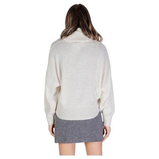 ICHI Cream Marabou Turtleneck IC-15691900143-IT38|XS