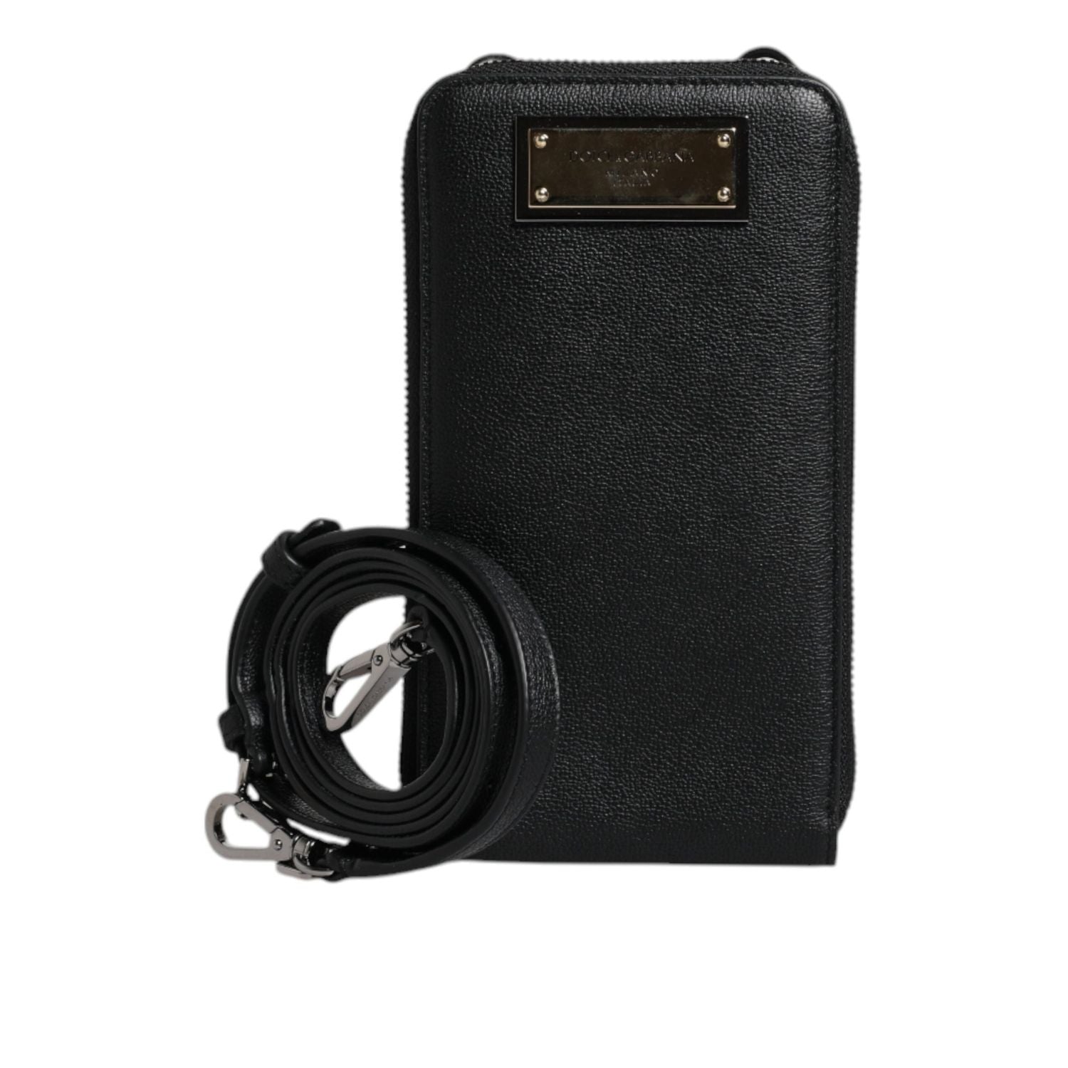 Front view with bag zipped and handles upright.