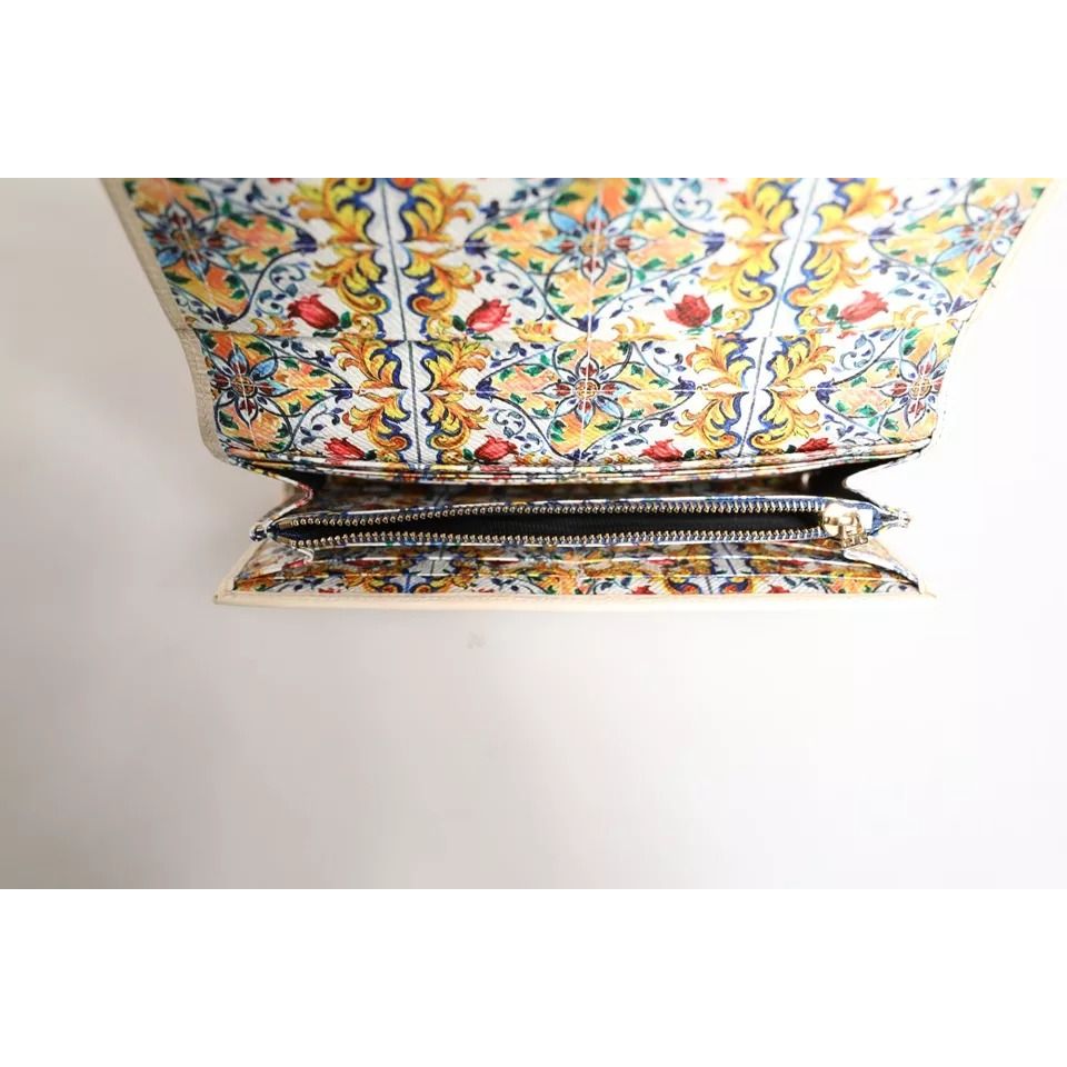 Dolce & Gabbana Beige Leather Trifold Logo Plaque Card Holder Wallet