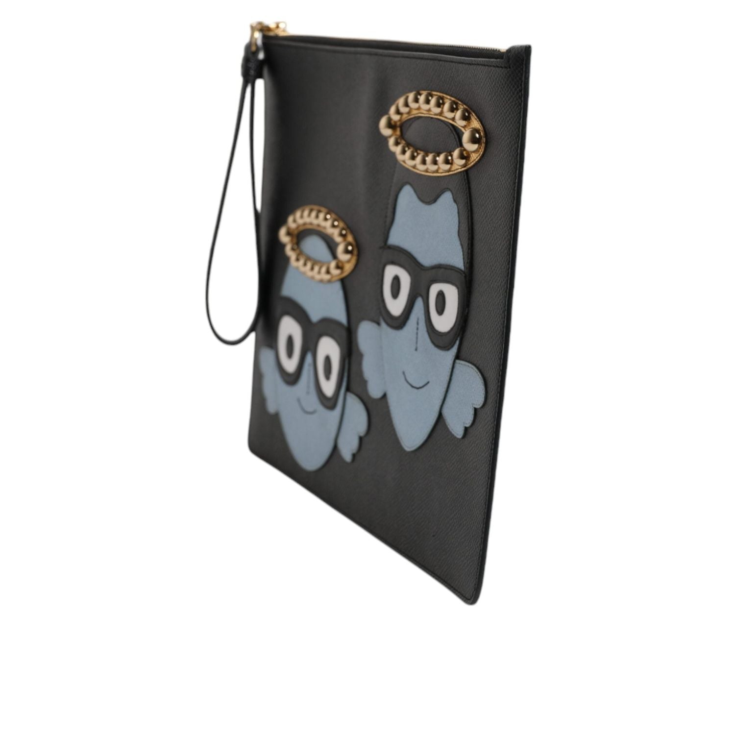 Front view with bag zipped and handles upright.