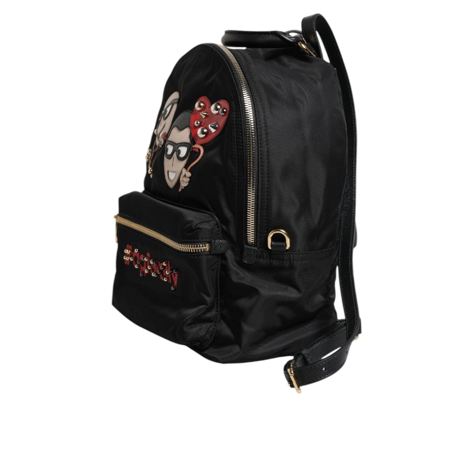 Front view with bag zipped and handles upright.
