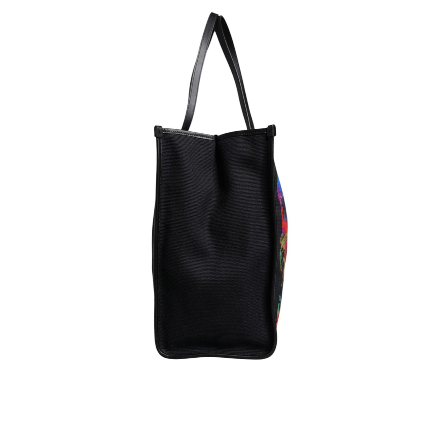 Front view with bag zipped and handles upright.