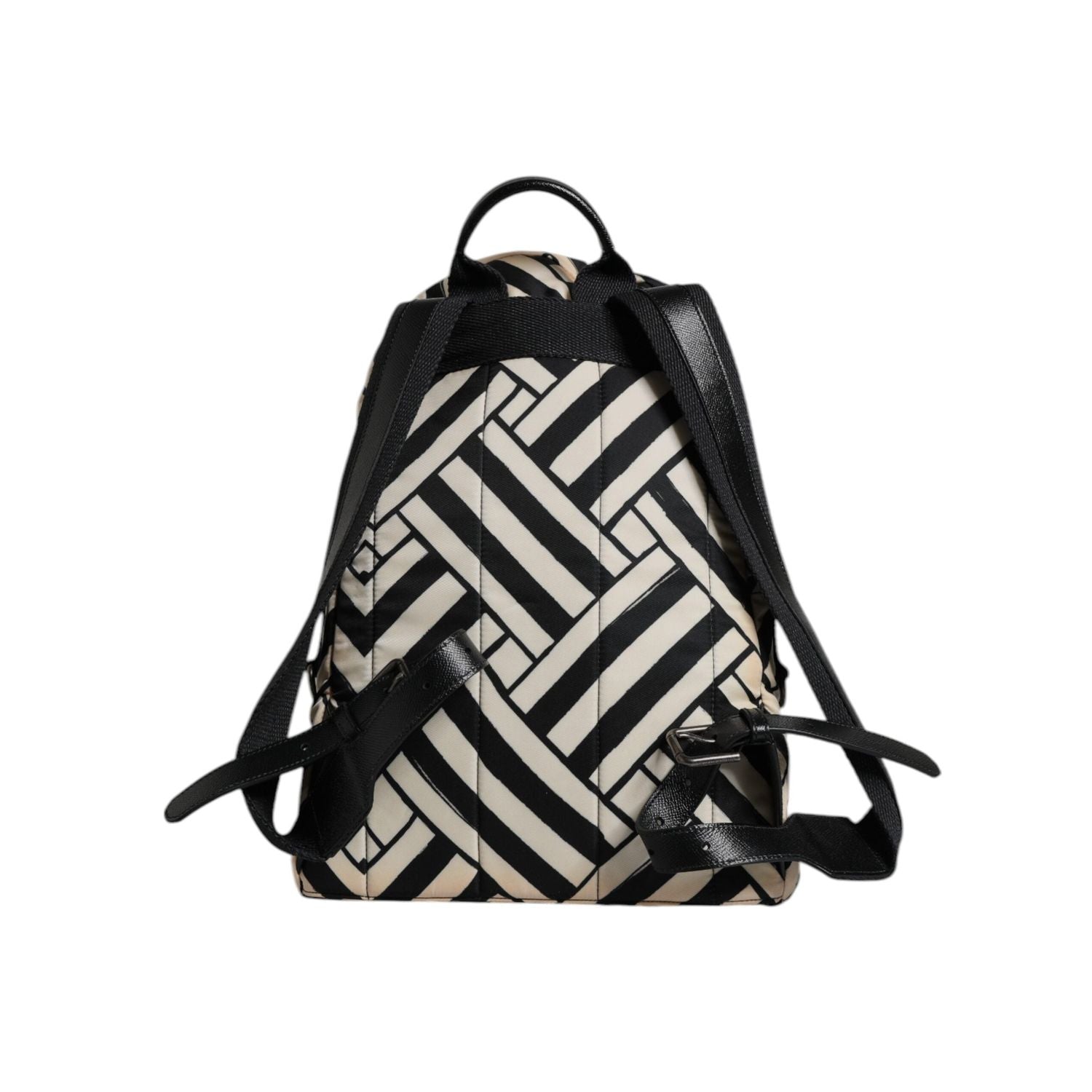 Front view with bag zipped and handles upright.