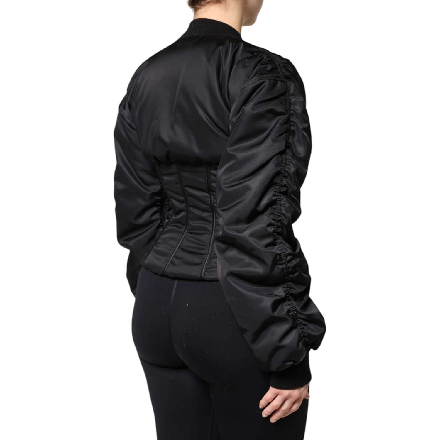 Front view with bag zipped and handles upright.