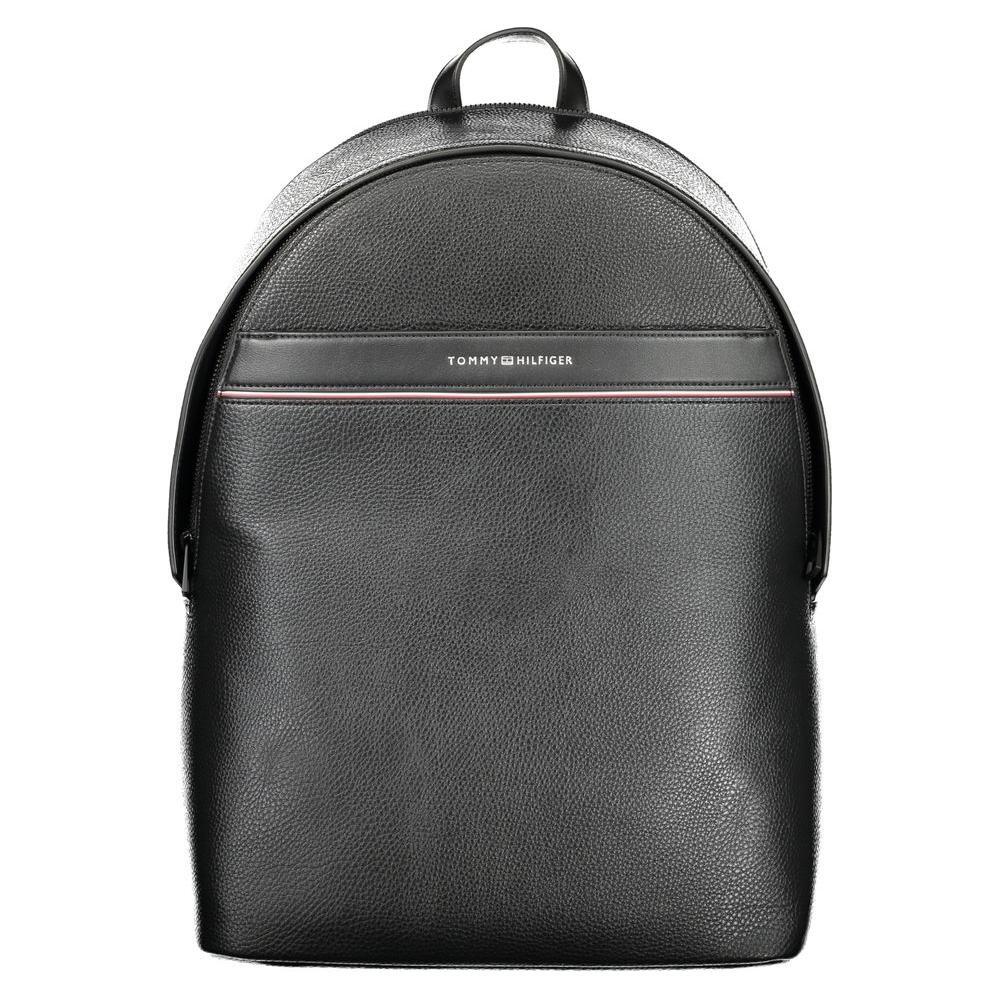 Front view with bag zipped and handles upright.
