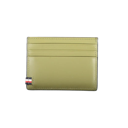 Tommy Hilfiger Black Leather Wallet with card holder and central pocket, featuring contrast details and logo.