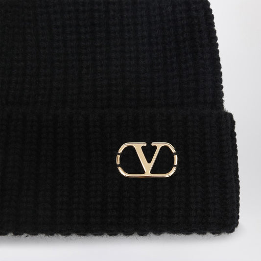 Valentino Garavani VLogo Signature beanie black in cashmere LDin,Men,Men > Accessories,Men > Accessories > Scarves Hats & Gloves,Yes Eu 7Y2HB02GATZ/R_VALE-0NO_100