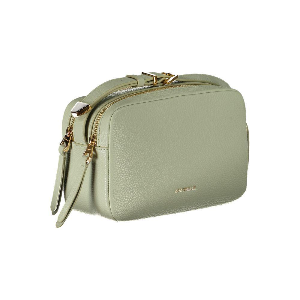 Front view with bag zipped and handles upright.