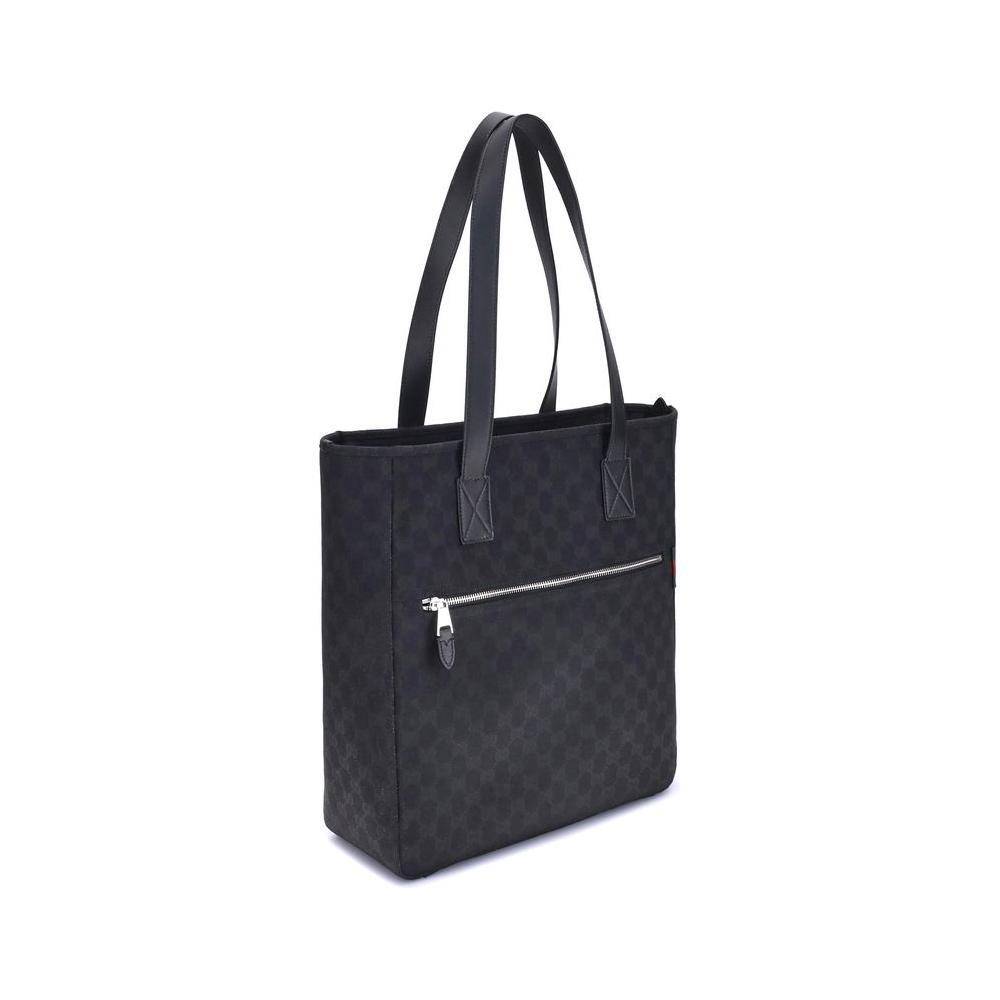 Front view with bag zipped and handles upright.