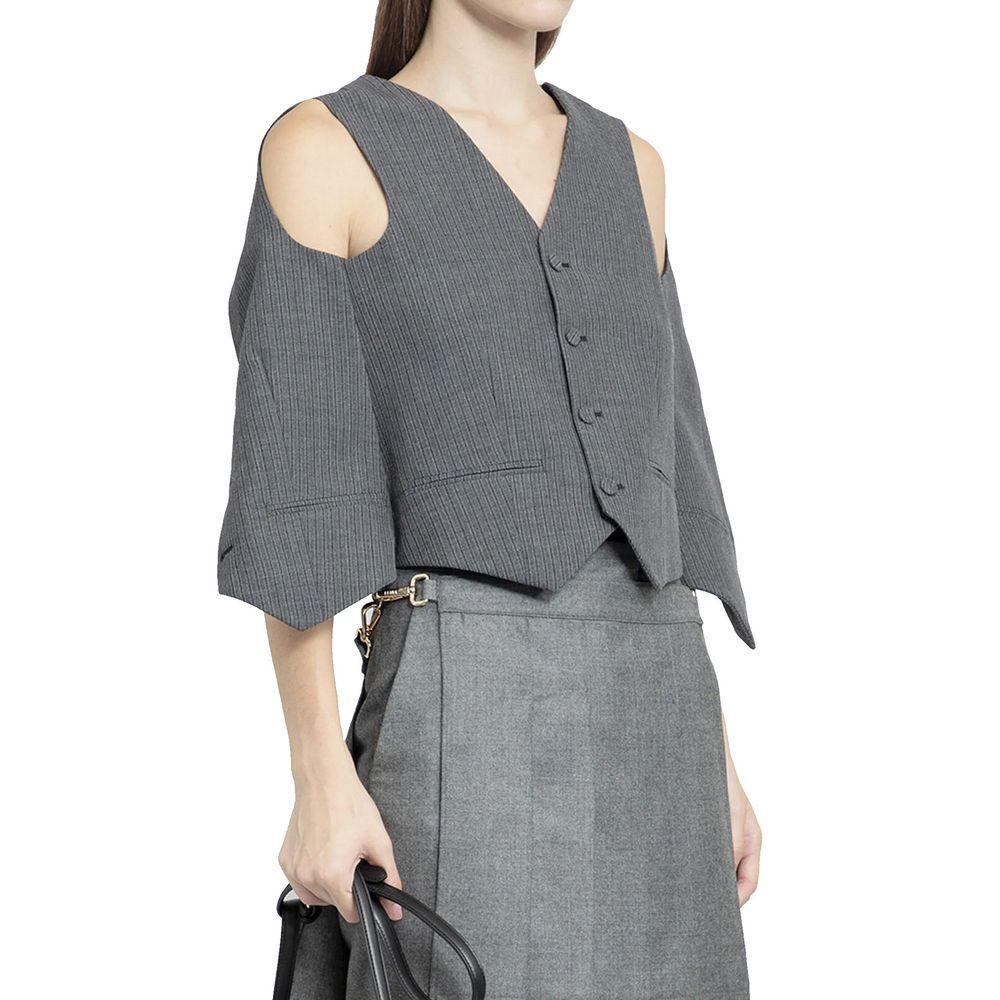 Front view with bag zipped and handles upright.