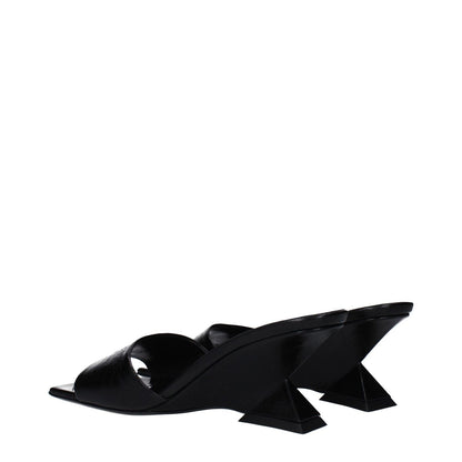 The Attico Black Leather Sandals with vintage and aged effect, MPN S605L070100, code F83208. Stylish and elegant design.