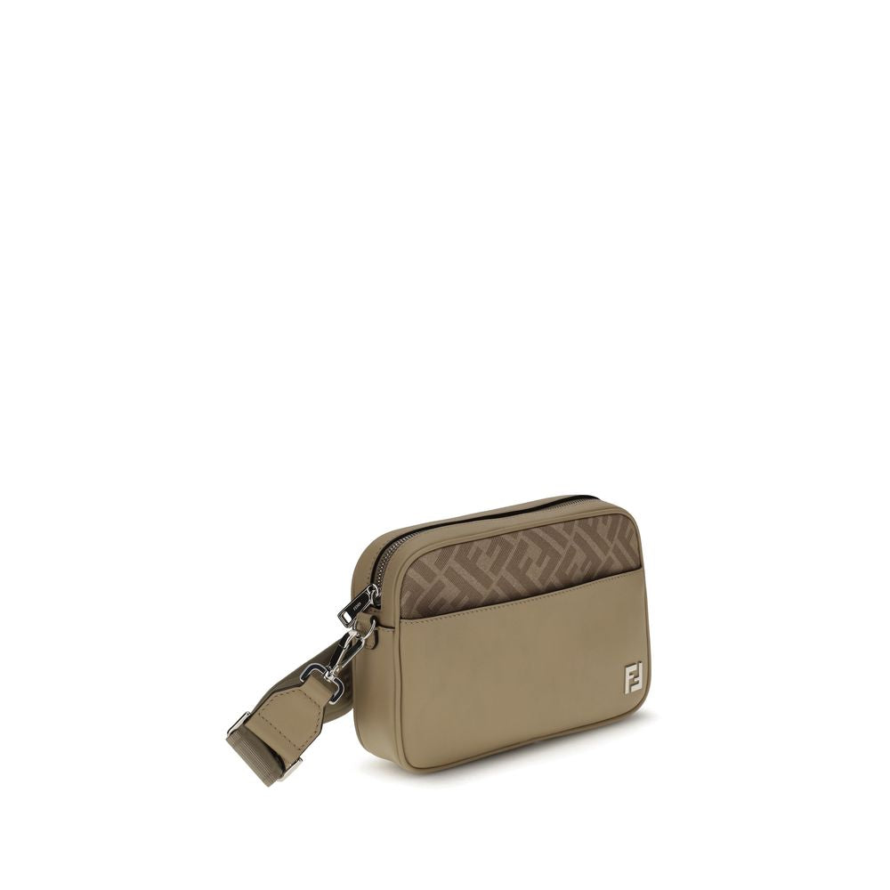 Front view with bag zipped and handles upright.