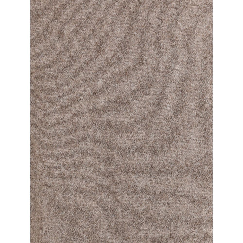 Loulou De Saison Beige Wool Sweatshirt texture close-up showcasing soft wool blend for comfort and warmth.