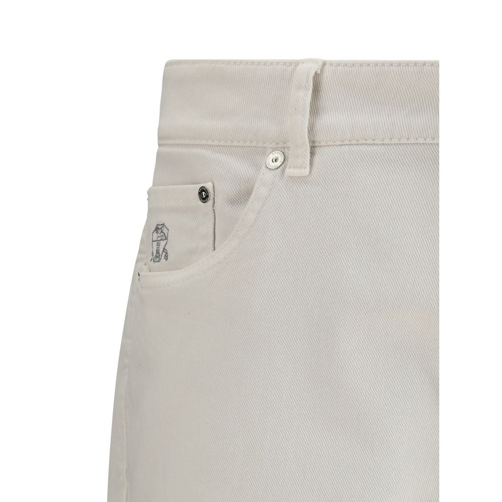 Brunello Cucinelli White Cotton Slim Fit Jeans with front pocket detail and metal button closure.