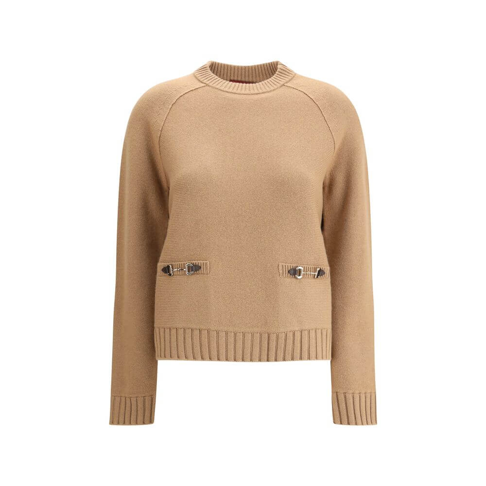 Gucci Beige Wool Sweatshirt featuring ribbed crew neck, faux welt pockets with gold tone, ribbed hem, and curved back. Premium wool-cashmere.