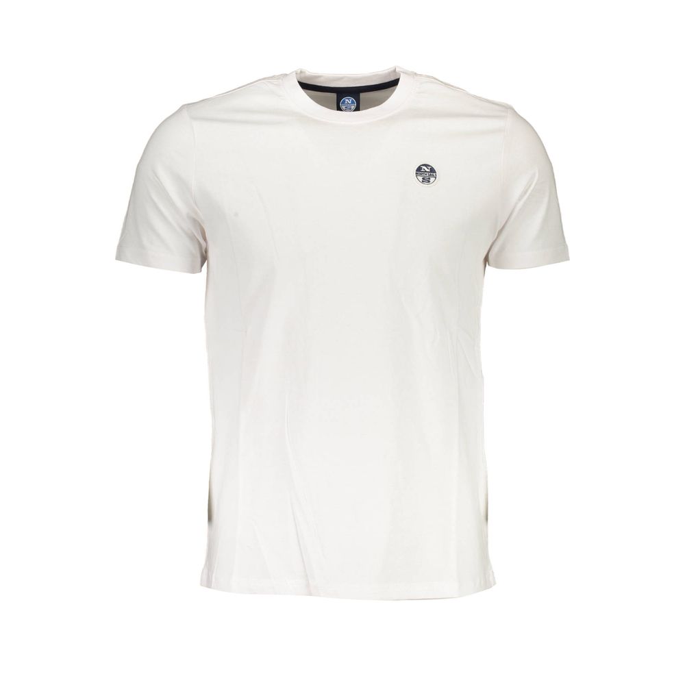 North Sails White Cotton Men T-Shirt with logo, crafted from premium cotton for exceptional comfort and style, ideal for modern fashion enthusiasts.