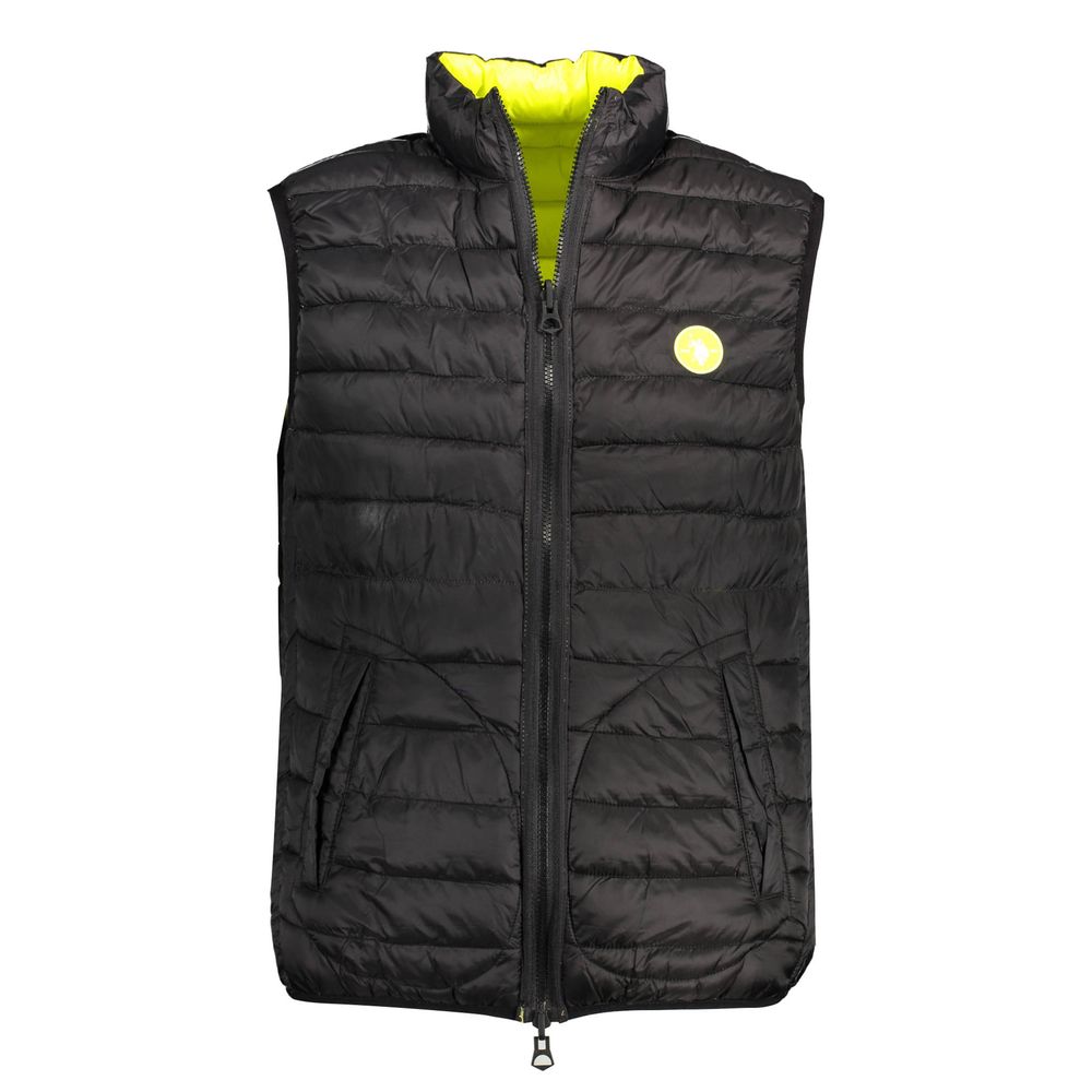 Front view with bag zipped and handles upright.